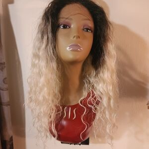 Elegant Two-Tone Wavy Hair Lace Wig